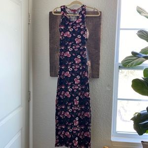Flower size small maxi double side split dress.